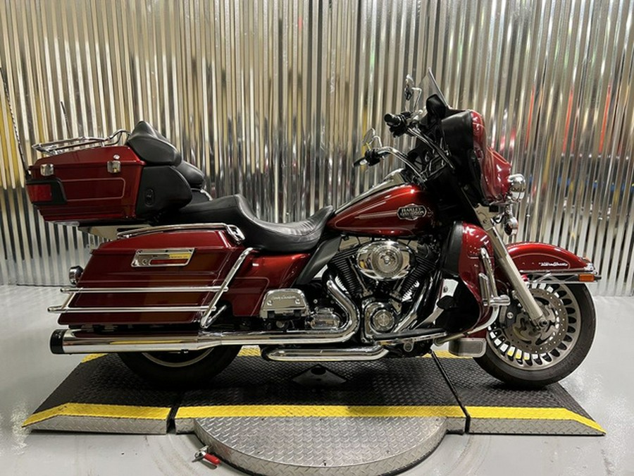 2009 Harley-Davidson FLHTCU - Ultra Classic Electra Glide