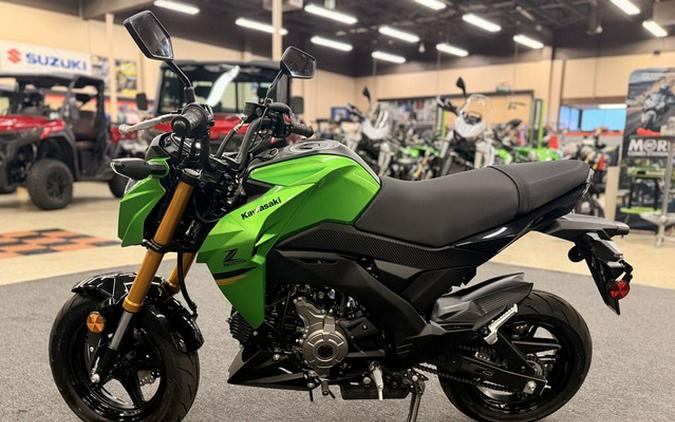 2024 Kawasaki Z125 PRO Candy Lime Green