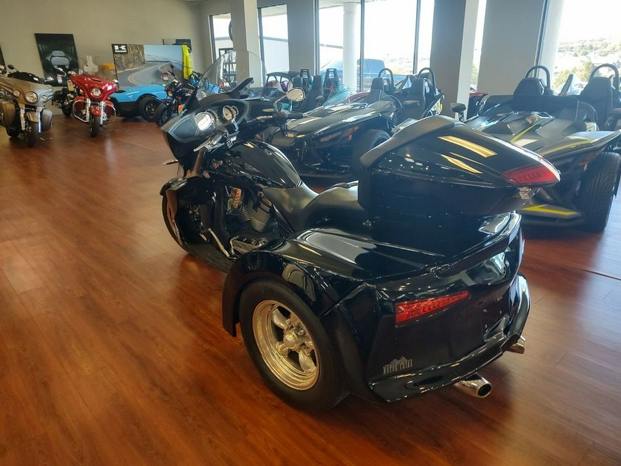 2013 Victory Motorcycles® Cross Country® Tour Gloss Black