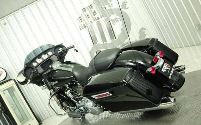 2022 Harley-Davidson® FLHX - Street Glide®