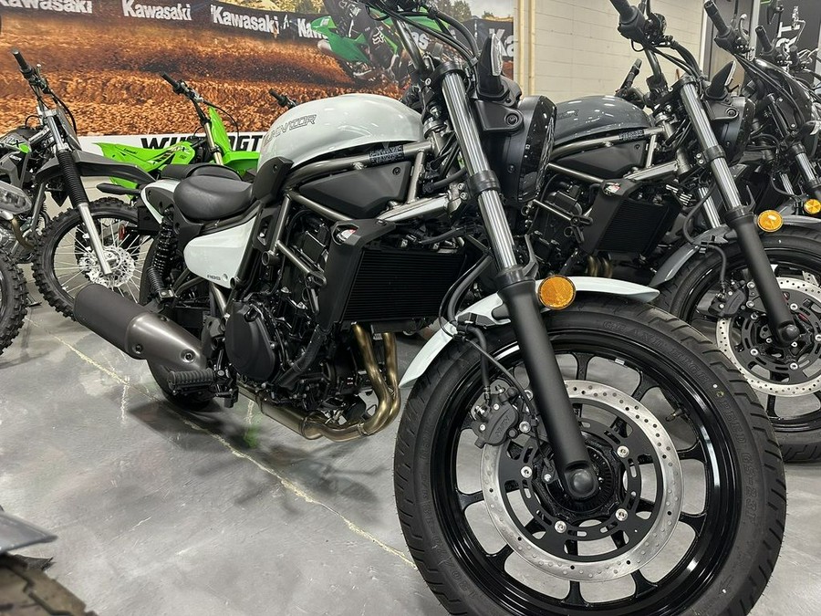 2024 Kawasaki Eliminator® ABS Pearl Robotic White