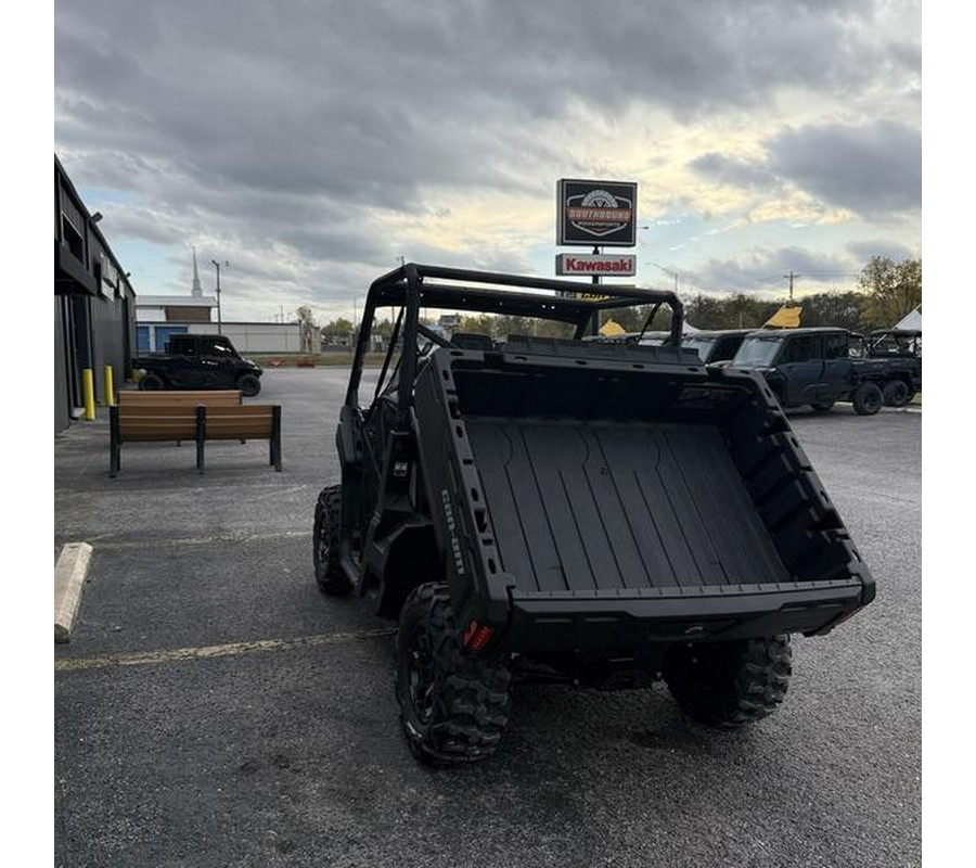 2026 Can-Am® Defender HD7