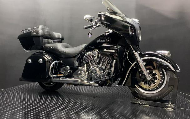 2016 Indian Motorcycle® Roadmaster® Thunder Black