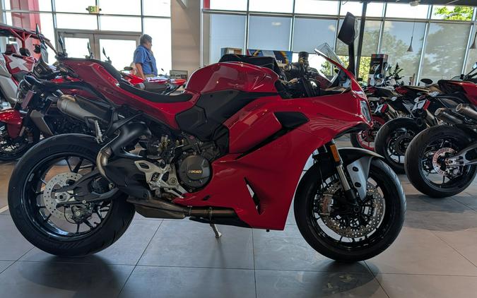 2026 Ducati Panigale V2