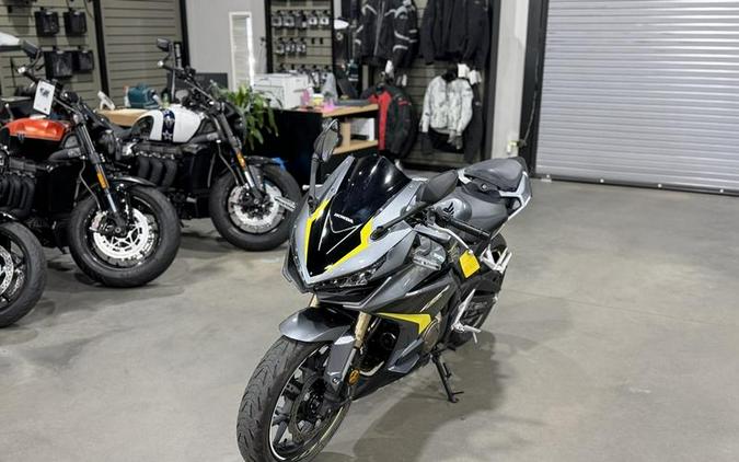 2022 Honda® CBR500R ABS
