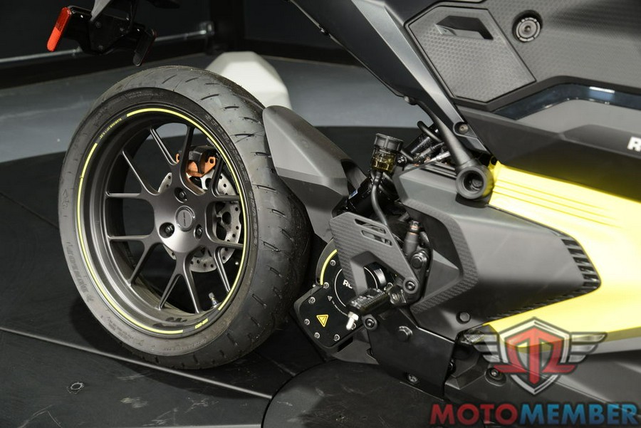 2025 Can-Am Pulse® 73