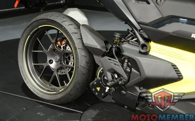 2025 Can-Am Pulse® 73