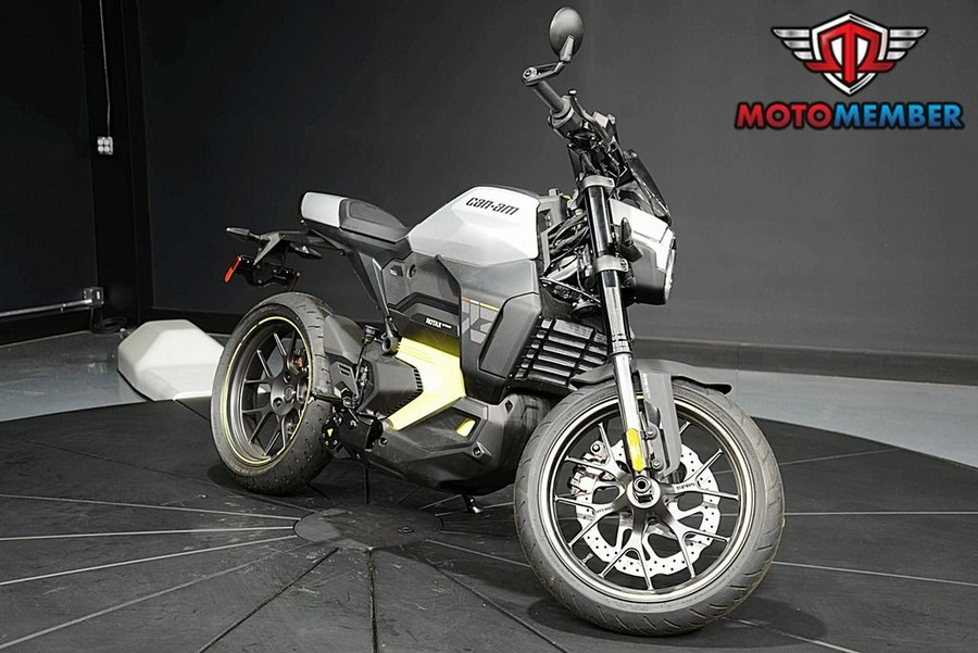 2025 Can-Am Pulse® 73