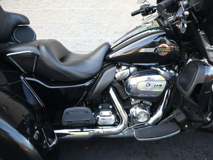 2022 Harley-Davidson Tri Glide Ultra FLHTCUTG