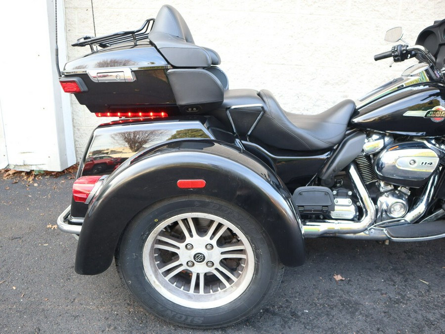 2022 Harley-Davidson Tri Glide Ultra FLHTCUTG