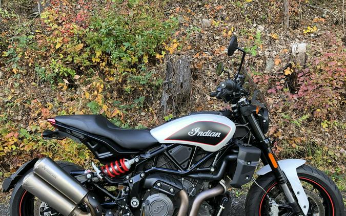 2022 Indian Motorcycle FTR S White Smoke