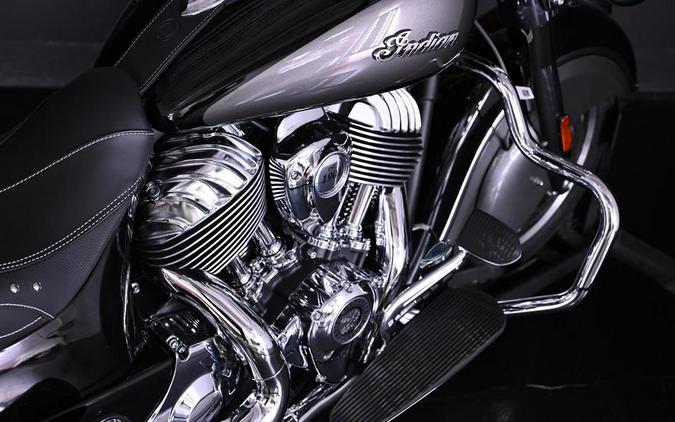 2024 Indian Motorcycle® Springfield® Black Metallic/Titanium Metallic