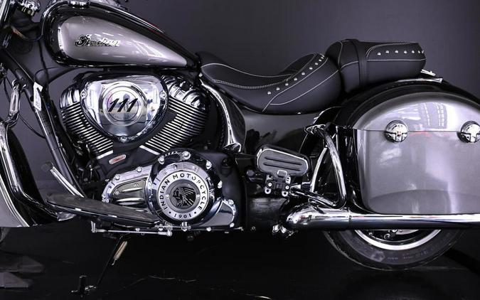 2024 Indian Motorcycle® Springfield® Black Metallic/Titanium Metallic