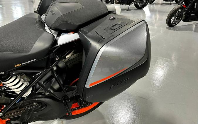 2017 KTM 1290 Super Duke GT