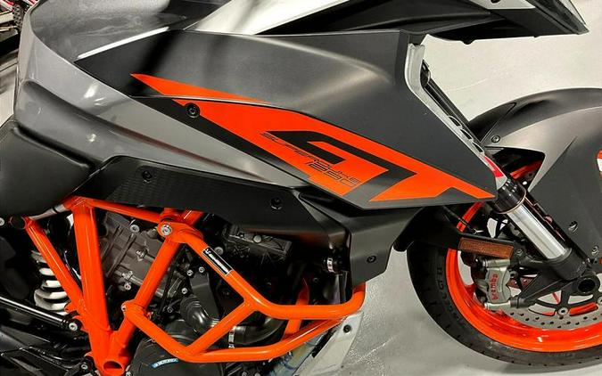 2017 KTM 1290 Super Duke GT