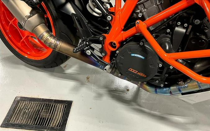 2017 KTM 1290 Super Duke GT