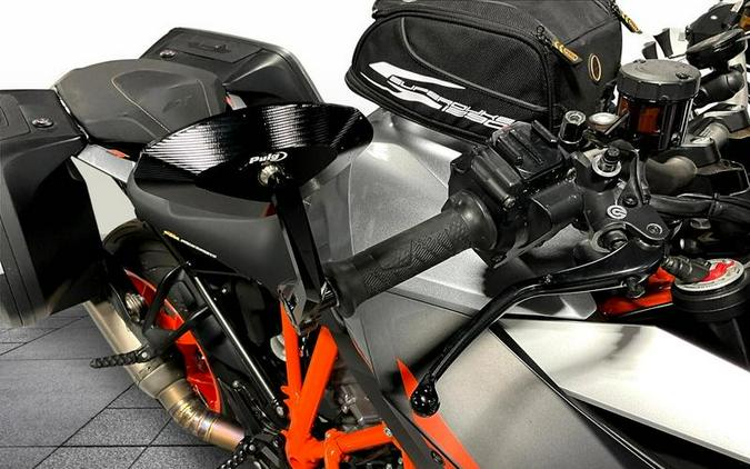 2017 KTM 1290 Super Duke GT