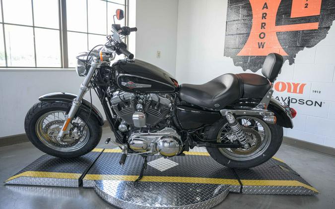 Used 2017 Harley-Davidson Sportster 1200 Custom XL1200C Motorcycle For Sale In Sunbury, OH