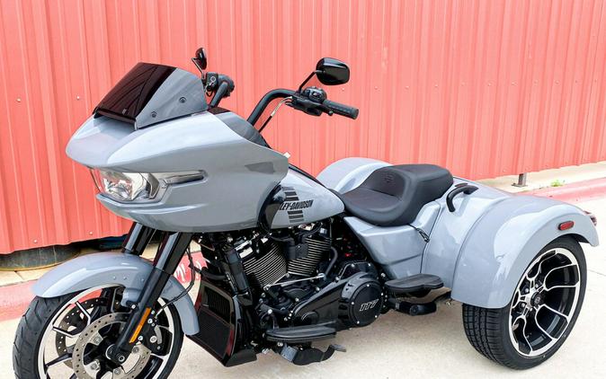 2026 Harley-Davidson® Road Glide 3 FLTRT