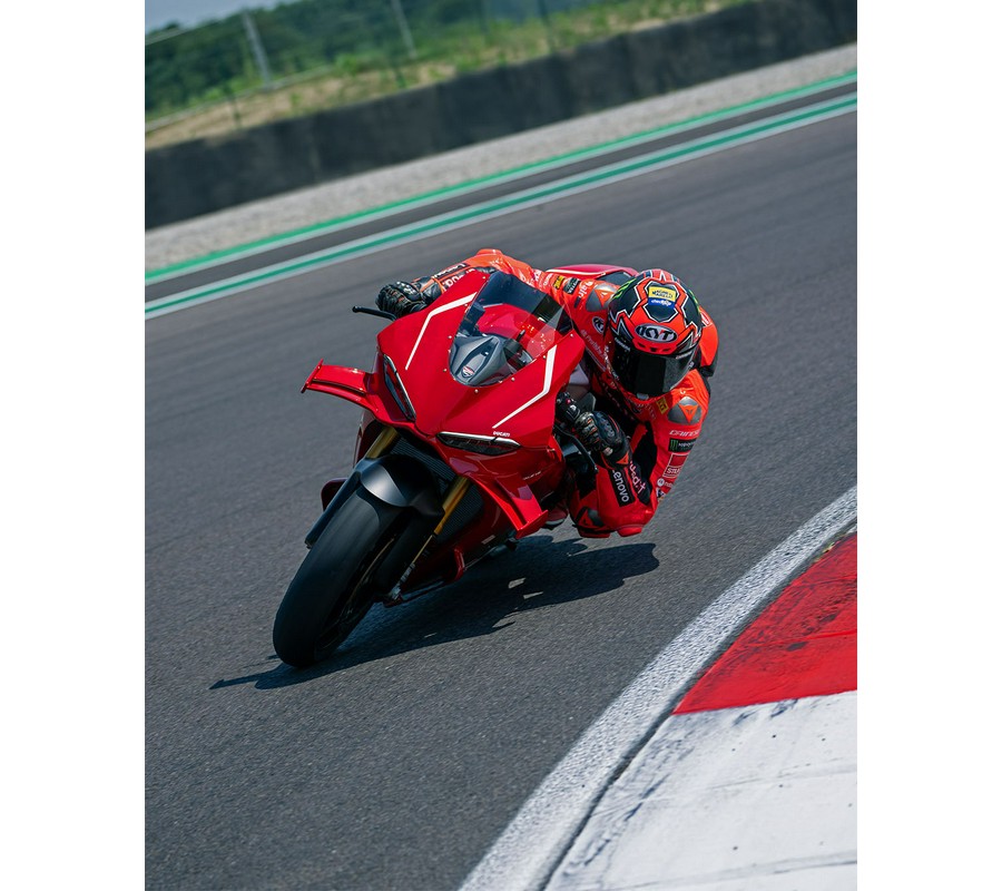 2027 Ducati Panigale V4 R