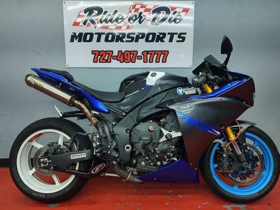 2014 Yamaha R-1