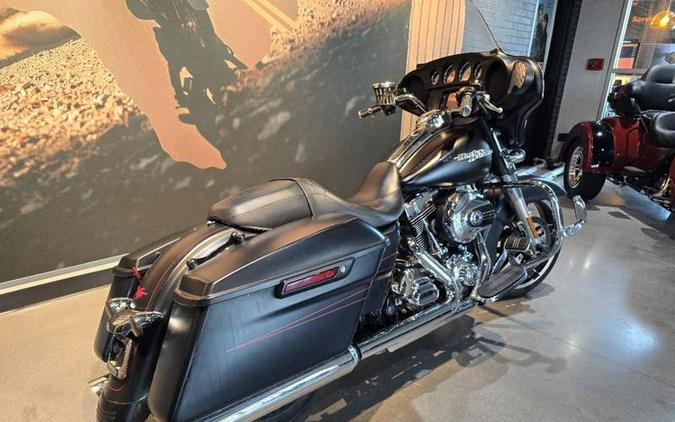 2016 Harley-Davidson® FLHXS - Street Glide® Special