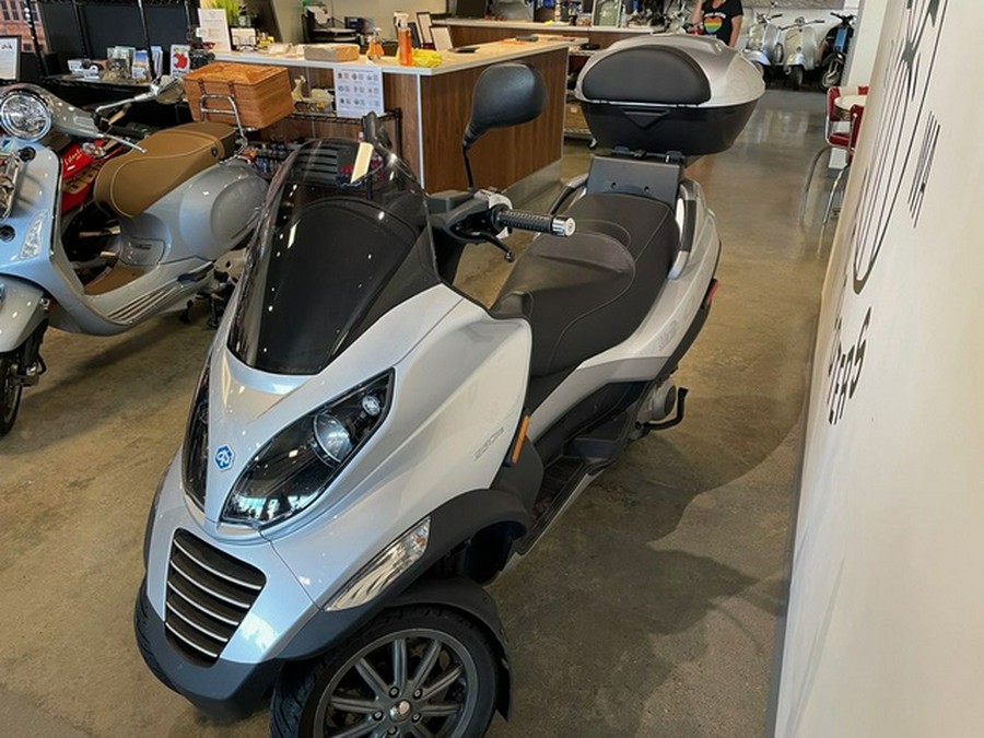 2009 Piaggio MP3 Three Wheeler 250