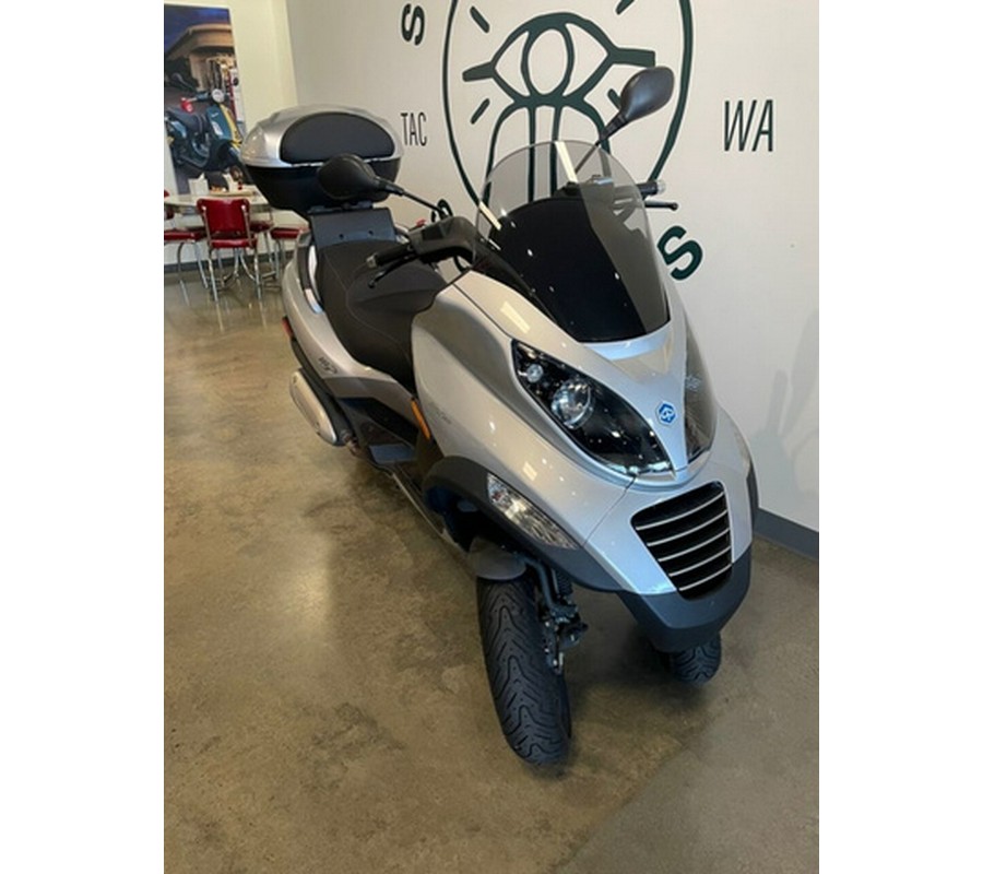 2009 Piaggio MP3 Three Wheeler 250