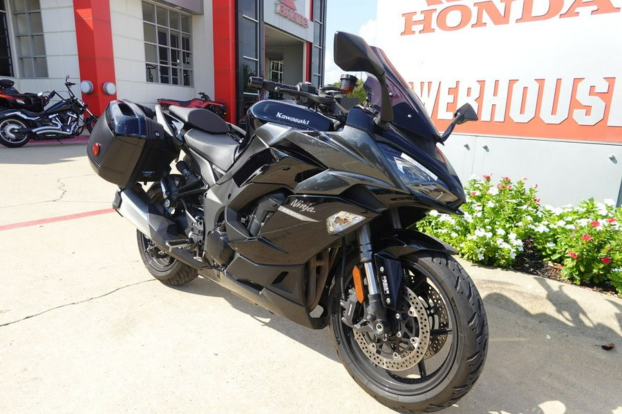 2021 Kawasaki Ninja® 1000 SX