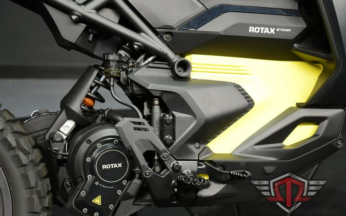 2025 Can-Am Origin® Base