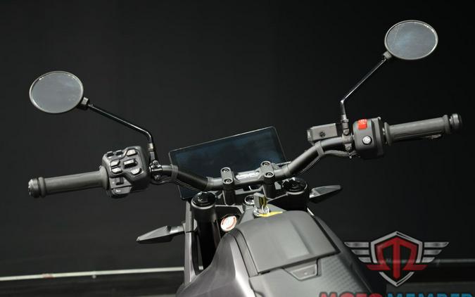 2025 Can-Am Origin® Base