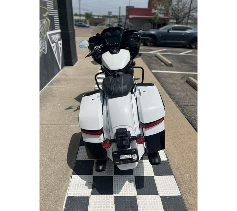 2025 Indian Motorcycle® Challenger® Elite White Crystal
