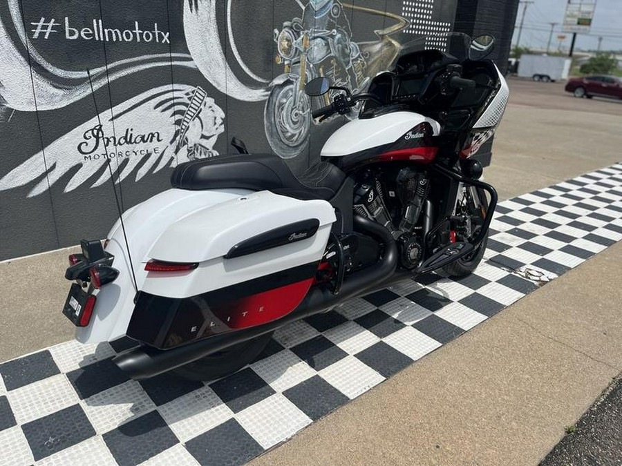 2025 Indian Motorcycle® Challenger® Elite White Crystal