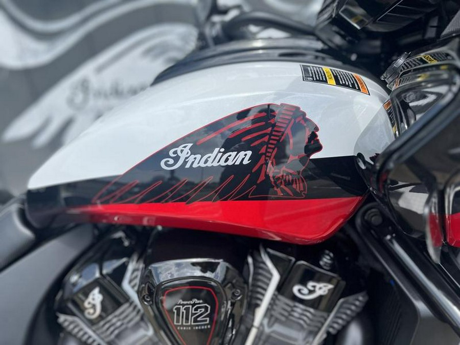 2025 Indian Motorcycle® Challenger® Elite White Crystal