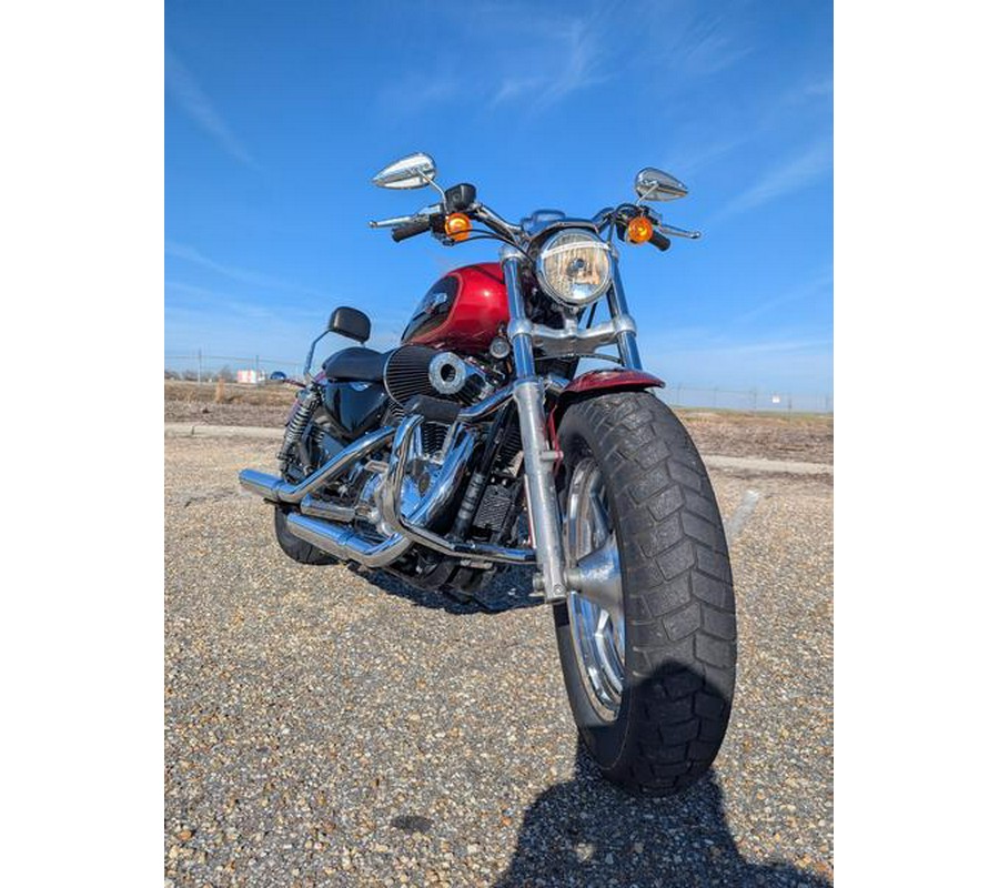2012 Harley-Davidson® XL1200C - Sportster® 1200 Custom