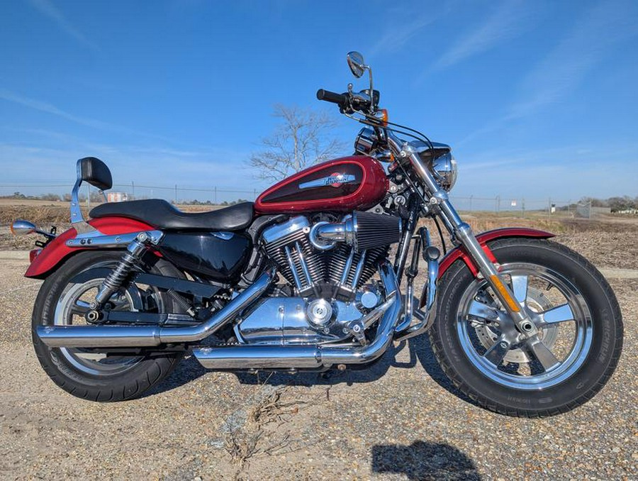 2012 Harley-Davidson® XL1200C - Sportster® 1200 Custom