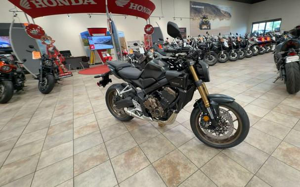 2026 Honda CB650R E-CLUTCH