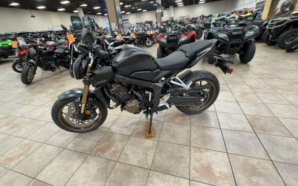 2026 Honda CB650R E-CLUTCH