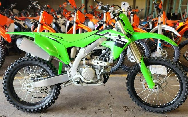 FIRST LOOK! 2024 KAWASAKI KX250, KX112, KX85 & KX65 MODELS