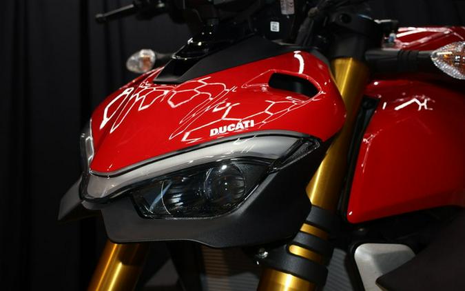 2021 Ducati Streetfighter V4 S