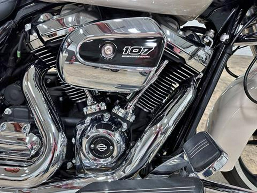 2022 Harley-Davidson Street Glide®