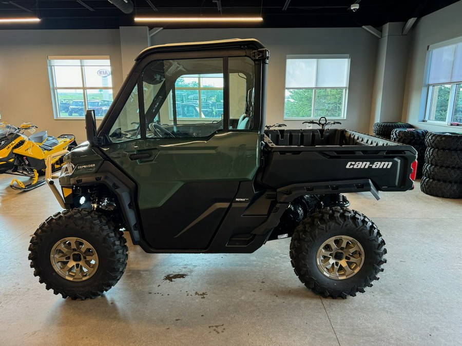 2024 Can-Am Defender DPS CAB HD9