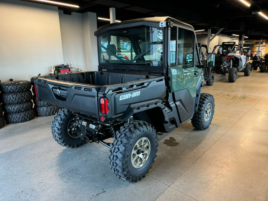 2024 Can-Am Defender DPS CAB HD9