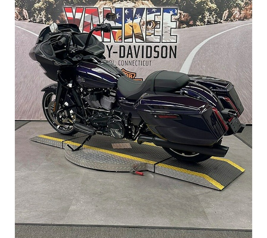 2025 FLTRX Road Glide™