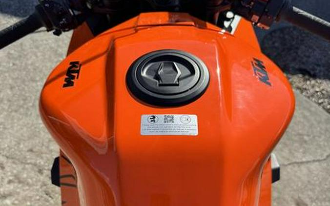 2026 KTM 990 RC R