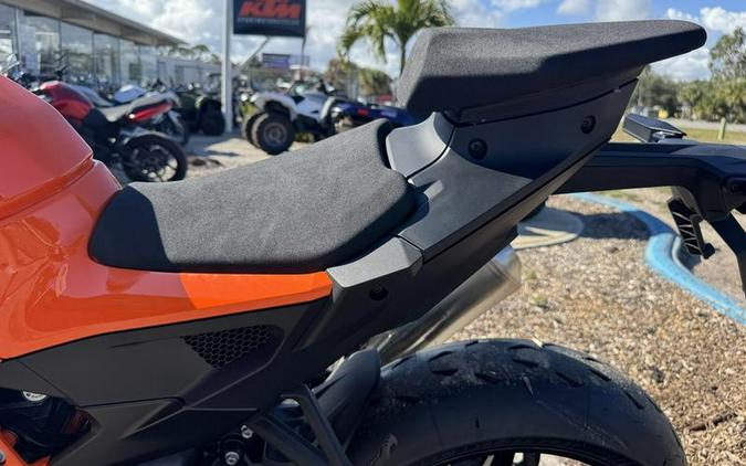 2026 KTM 990 RC R