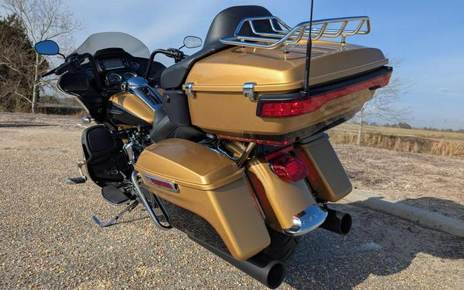 2017 Harley-Davidson® FLTRU - Road Glide® Ultra