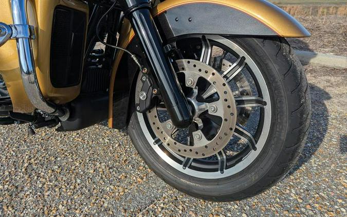 2017 Harley-Davidson® FLTRU - Road Glide® Ultra