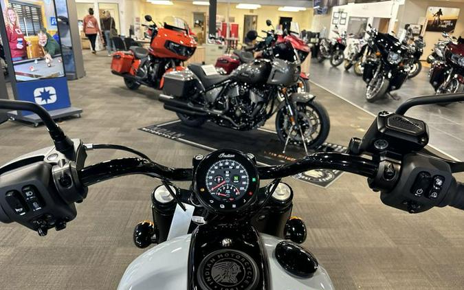 New 2025 Indian Motorcycle CHIEF BOBBER DARK HORSE