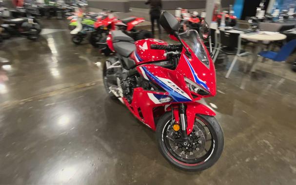 2026 Honda CBR650R E-CLUTCH